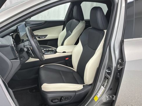 Used 2024 Lexus NX 350h AWD image 20