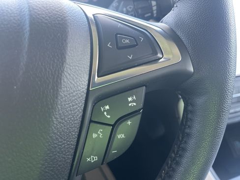 Certified 2023 Ford Edge SEL w/ Convenience Package image 20