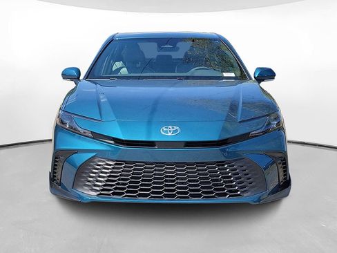 New 2026 Toyota Camry SE w/ Multimedia Upgrade Package image 2