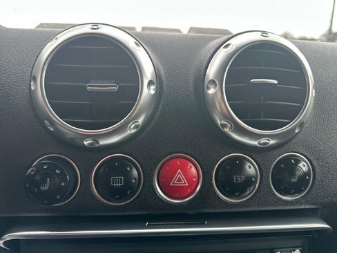 Used 2003 Audi TT 1.8T image 22