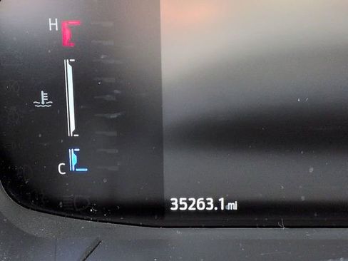 Certified 2023 Ford Escape Base image 33