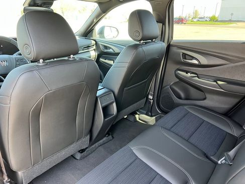 New 2025 Buick Envista Preferred w/ Convenience I Package FWD image 31