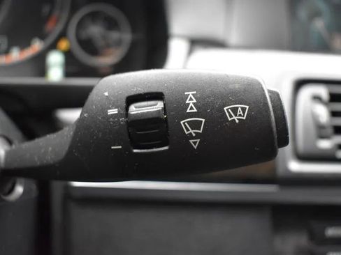 Used 2013 BMW 528i xDrive Sedan image 24