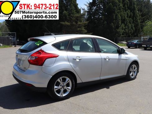 Used 2013 Ford Focus SE FWD image 7
