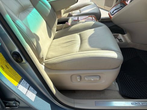Used 2005 Lexus RX 330 AWD image 24