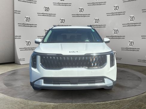 New 2026 Kia Carnival EX image 8