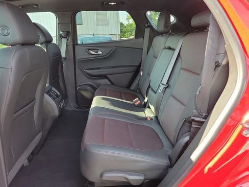 Used 2019 Chevrolet Blazer RS w/ Sun and Wheels Package FWD image 15