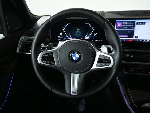 Certified 2026 BMW X5 xDrive40i w/ M Sport Package image 18