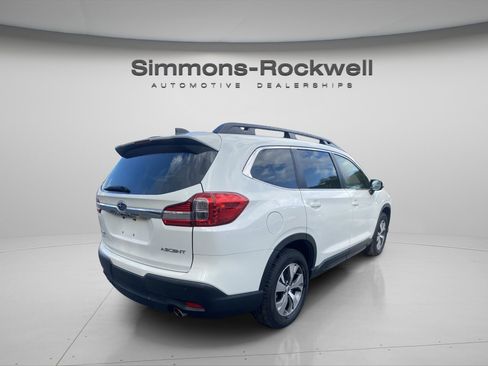 Used 2022 Subaru Ascent Premium w/ Convenience Package image 5