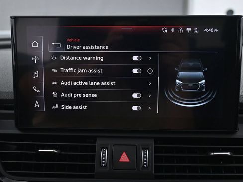 Used 2021 Audi Q5 e Premium Plus w/ Premium Plus Package AWD/4WD image 34