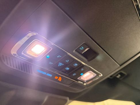 Used 2023 Ford F150 Lariat w/ Equipment Group 502A High image 18