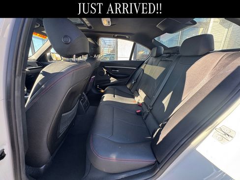 Used 2018 BMW 330i Sedan w/ Convenience Package image 10