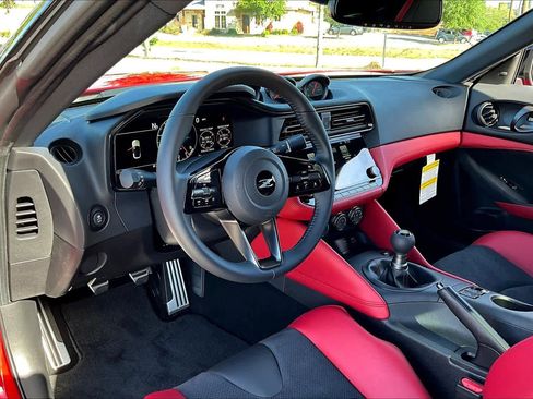 New 2026 Nissan Z Performance w/ Floor Mat Package RWD image 8