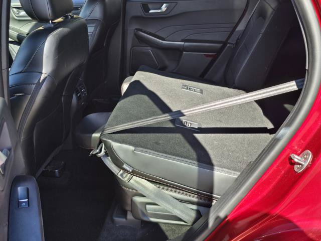 Used 2024 Ford Escape ST-Line w/ Tech Pack #1 AWD/4WD image 23