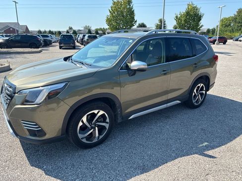 Certified 2023 Subaru Forester Touring AWD/4WD image 22