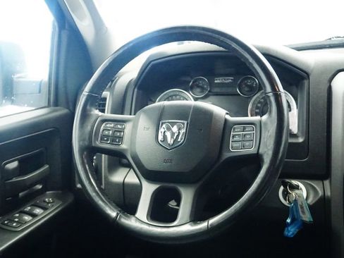 Used 2022 RAM 1500 Express w/ Wheel & Sound Group image 19