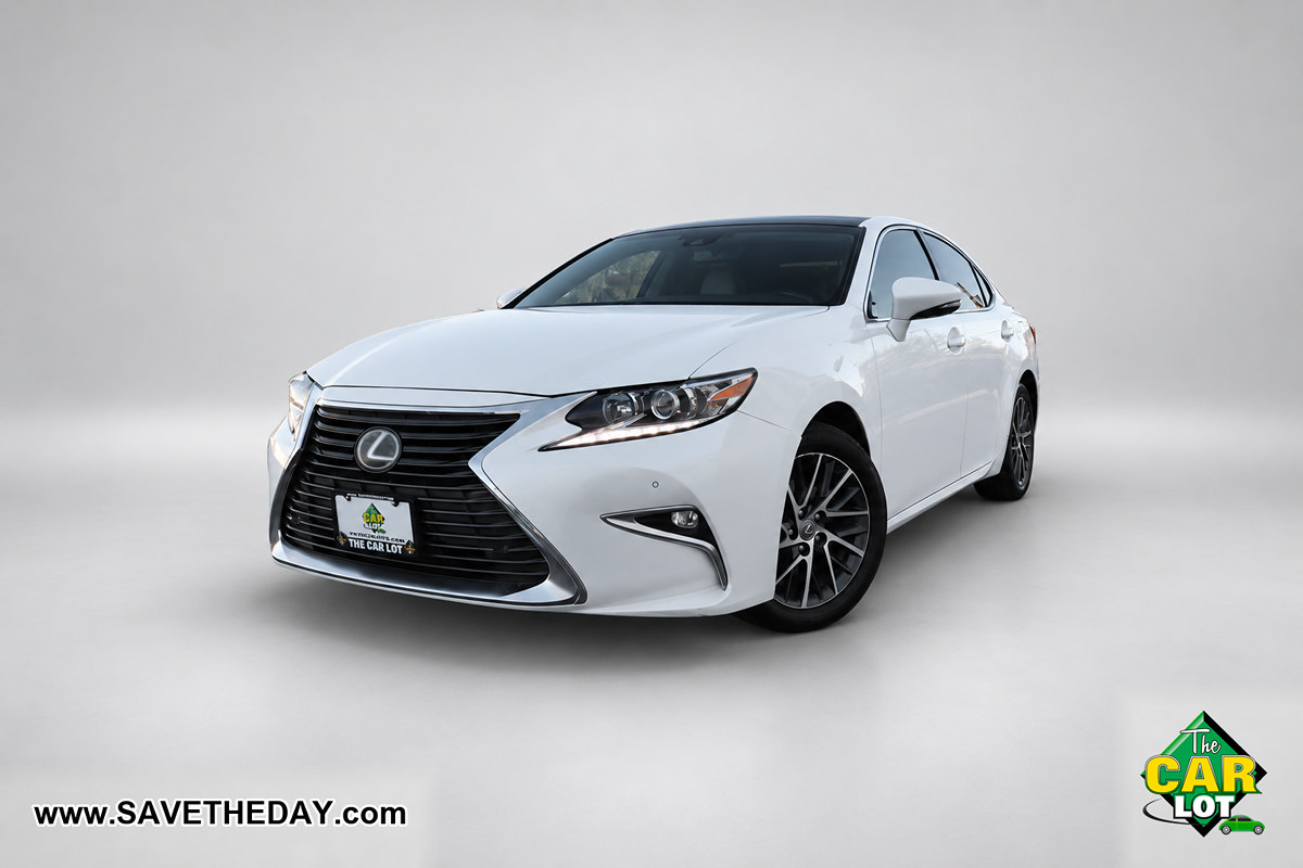 Used 2017 Lexus ES 350 w/ Navigation System Package FWD image 1