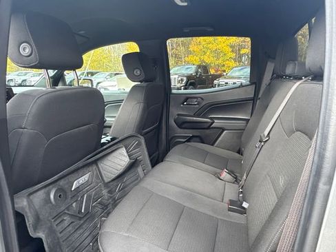 Used 2024 GMC Canyon Elevation w/ Convenience Package image 18