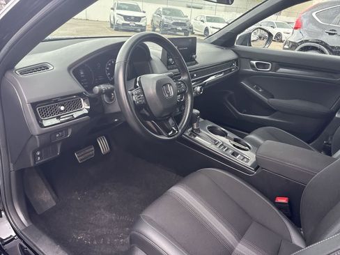 Used 2023 Honda Civic Sport image 10