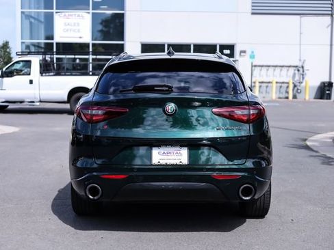 Used 2021 Alfa Romeo Stelvio Ti w/ Nero Edizione AWD/4WD image 11