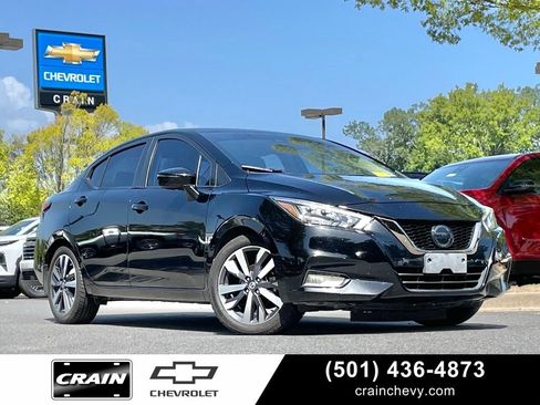 Used 2020 Nissan Versa SR FWD image 1