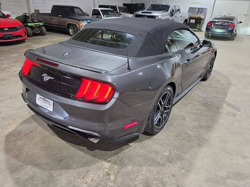 Used 2020 Ford Mustang Premium RWD image 10