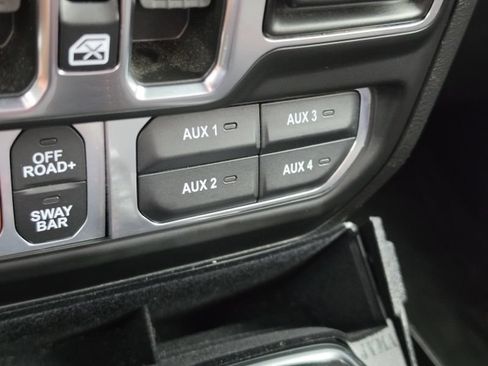 Used 2021 Jeep Wrangler Unlimited Rubicon AWD/4WD image 25