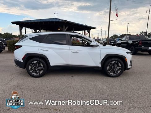Used 2025 Hyundai Tucson SEL FWD image 16