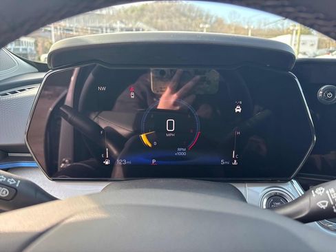 New 2026 Chevrolet Trax LT w/ Driver Confidence Package image 15