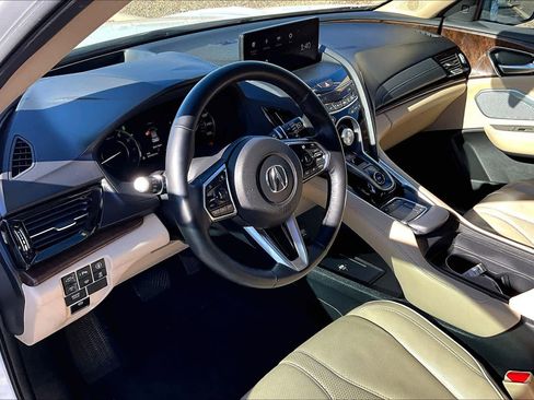 Used 2023 Acura RDX AWD w/ Advance Package image 17