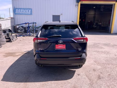 Used 2023 Toyota RAV4 XLE Premium AWD/4WD image 27