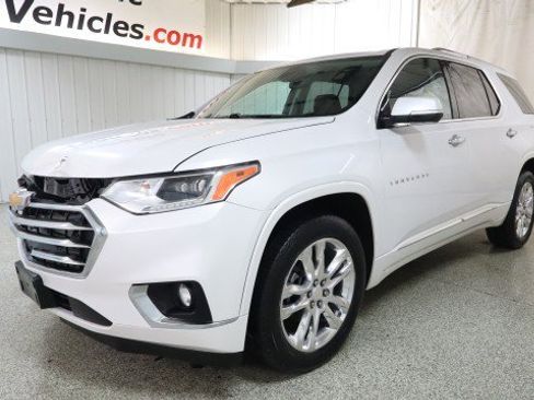 Used 2018 Chevrolet Traverse High Country w/ LPO, Floor Liner Package AWD/4WD image 2