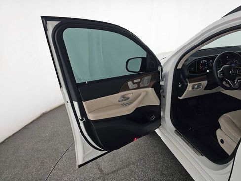 Used 2023 Mercedes-Benz GLE 450 4MATIC image 19