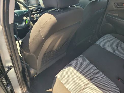 Used 2019 Hyundai Kona SE FWD image 14