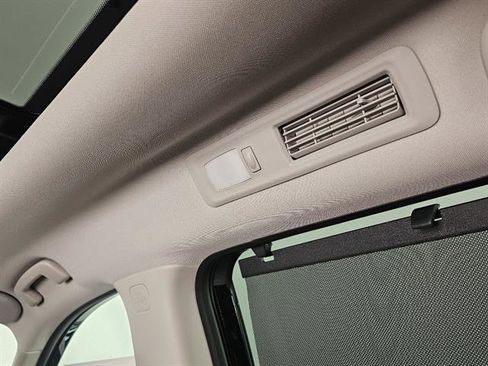 New 2025 Nissan Pathfinder Platinum image 45