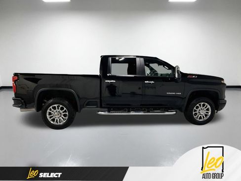 Used 2025 Chevrolet Silverado 3500 LT w/ Z71 Chrome Sport Edition AWD/4WD image 6