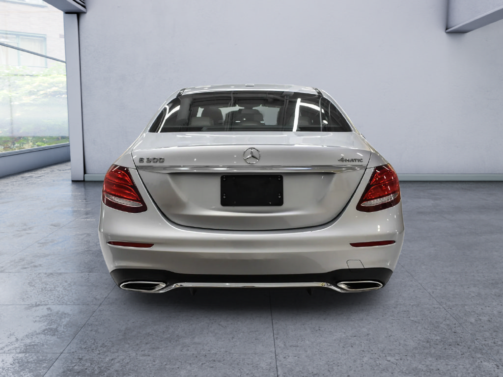 Used 2019 Mercedes-Benz E 300 4MATIC image 5