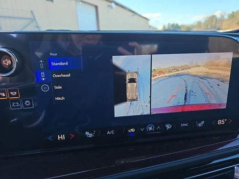 New 2026 Chevrolet Traverse Z71 w/ Enhanced Driving Package image 25