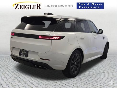 Used 2024 Land Rover Range Rover Sport Dynamic SE AWD/4WD image 11