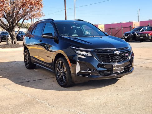 Certified 2024 Chevrolet Equinox RS image 4