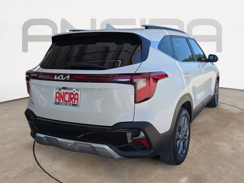 Used 2024 Kia Seltos S FWD image 8