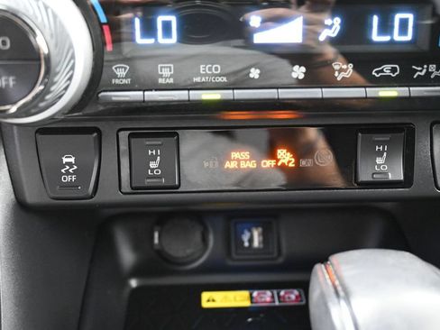Certified 2023 Toyota RAV4 XSE AWD/4WD image 24