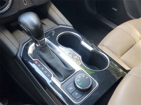 Certified 2021 Chevrolet Blazer Premier w/ Driver Confidence II Package image 27