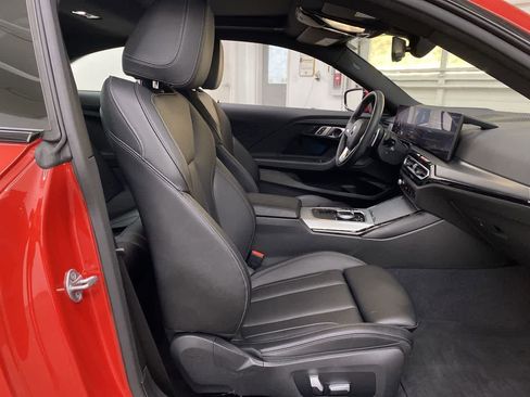 Used 2023 BMW 230i xDrive Coupe w/ Premium Package image 18