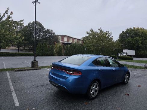 Used 2015 Dodge Dart SXT image 6