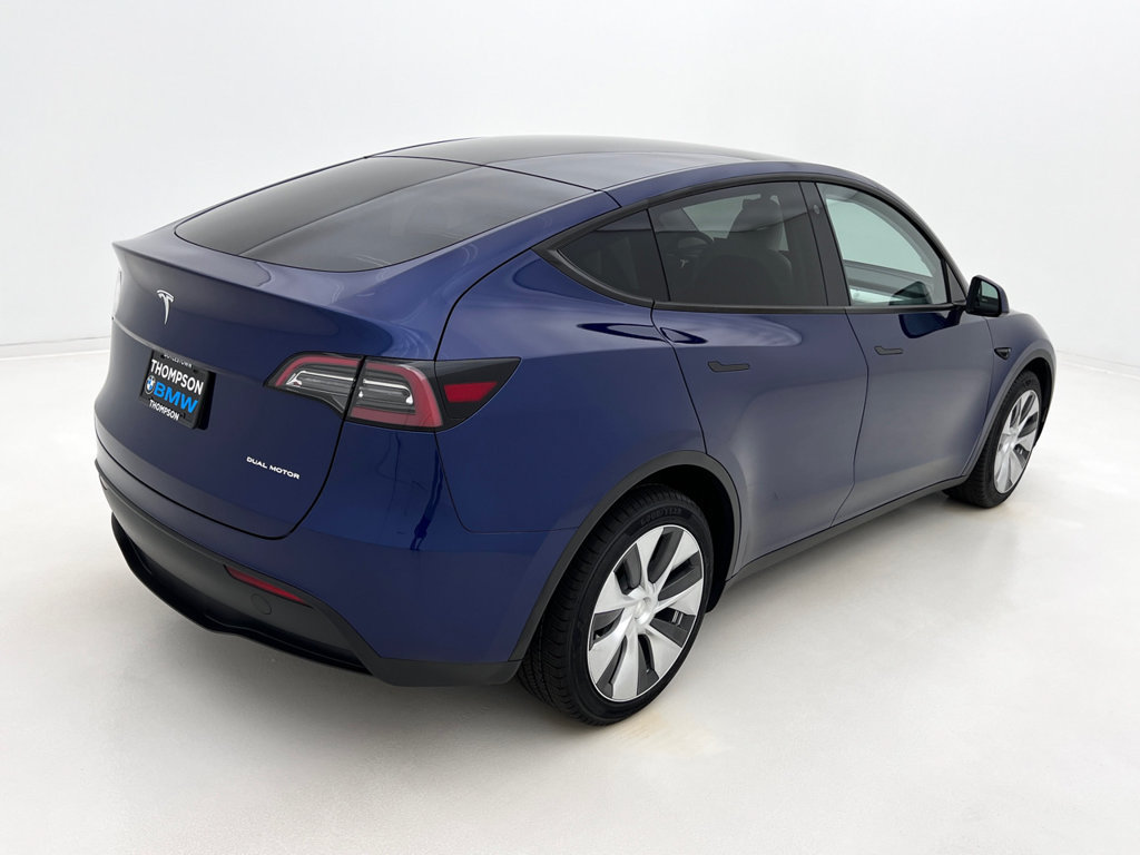 Used 2023 Tesla Model Y Long Range AWD/4WD image 7