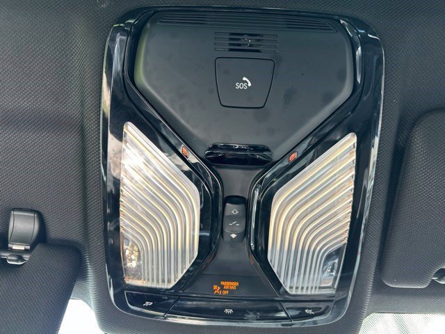 Used 2019 BMW 530i xDrive AWD/4WD image 39