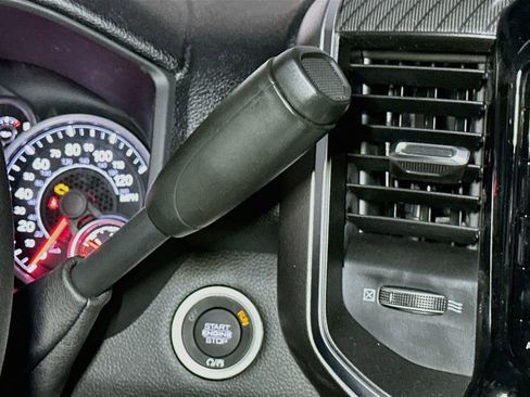 New 2026 RAM 2500 Big Horn AWD/4WD image 11