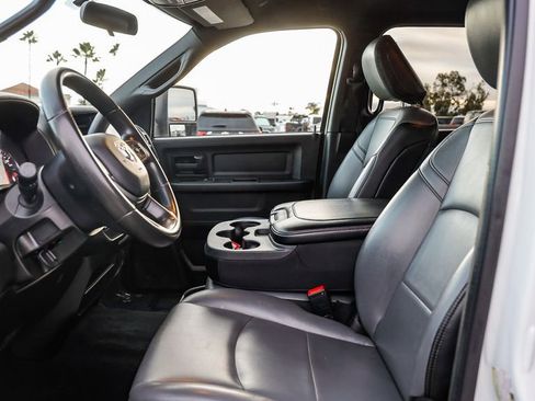 Certified 2023 RAM 2500 Tradesman w/ Chrome Appearance Group image 28