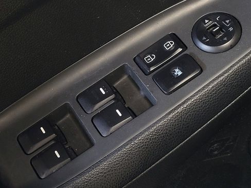 Used 2018 Kia Forte LX FWD image 27